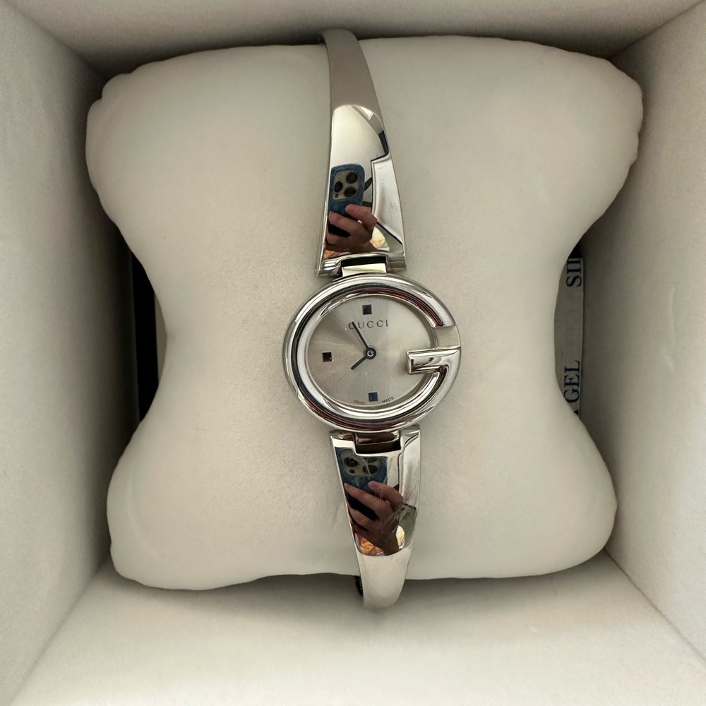 COPY - GUCCI silver foldover clasp watch. Used once.